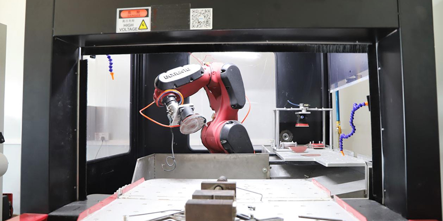 זרוע רובוט ליטוש תעשייתי