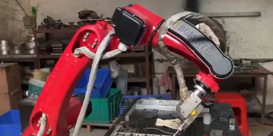 aplikasi welding robot